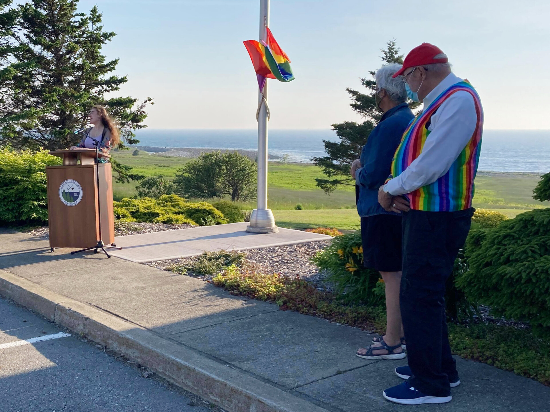 photo 1 munclare prideflag evelyn leblanc joyce